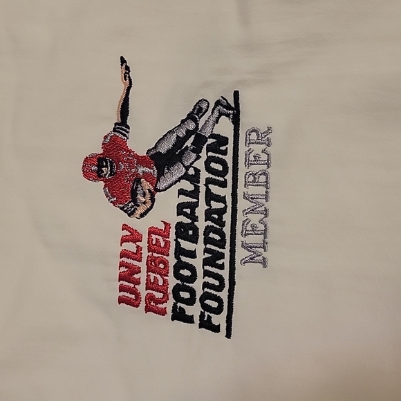 UNLV Rebels Windbreaker Vintage90s Football Foundation Member Made in USA M NEW - Picture 3 of 15